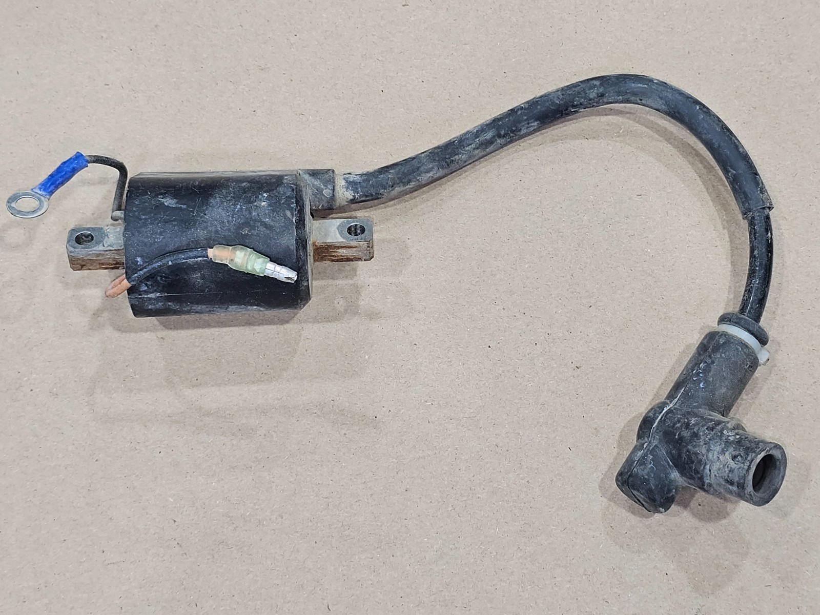 2001 Kawasaki KX250 KX 250 Engine Ignition Coil Spark Plug Cap 99-02 - WORKS!