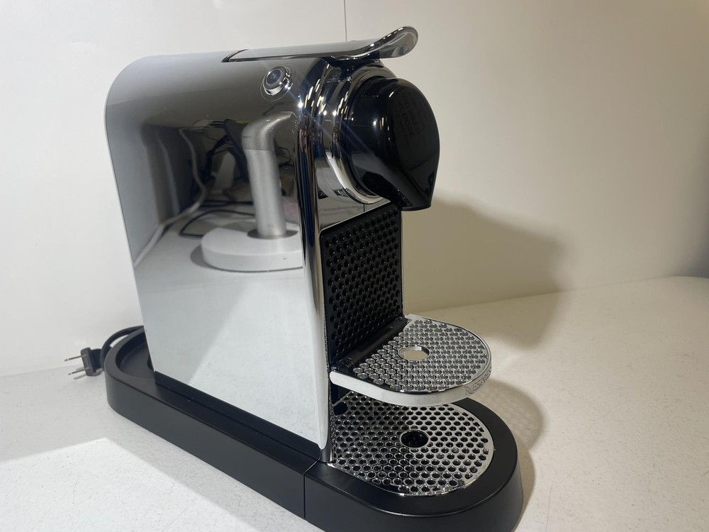 Nespresso CitiZ Espresso Machine by De'Longhi, Chrome *read description*