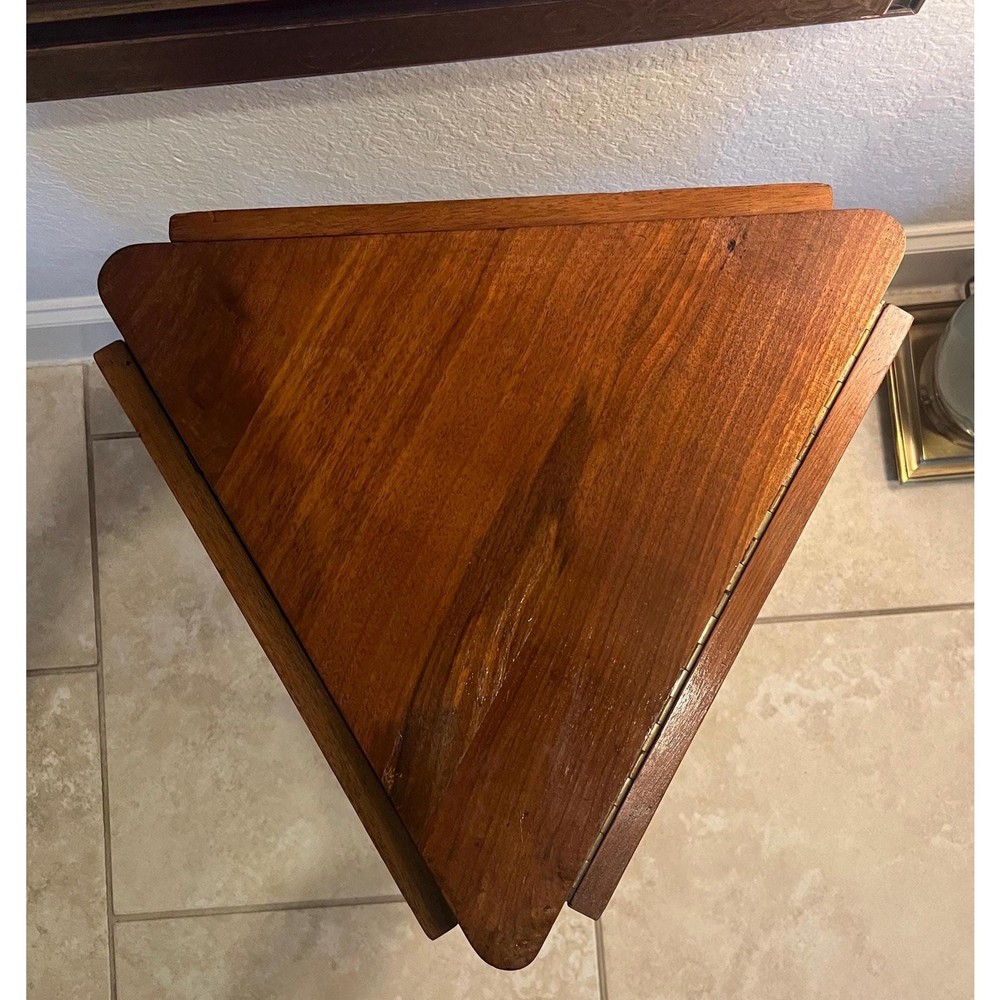 Antique Victorian Cloverleaf Drop Leaf Side Table Walnut Triangular 1800s
