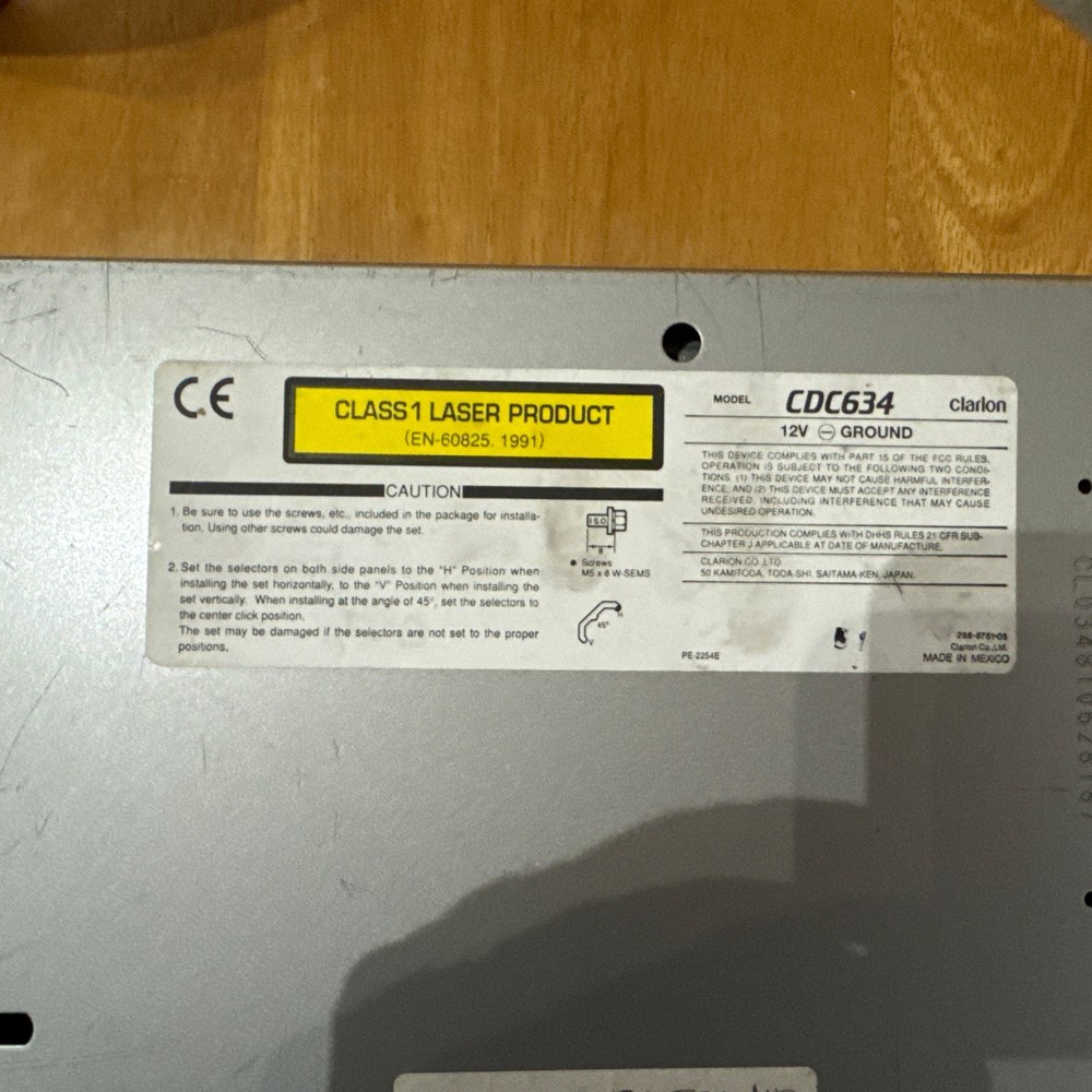 Clarion CDC634 Auto 6 CD Disk Changer ( No Magazine & Untested )