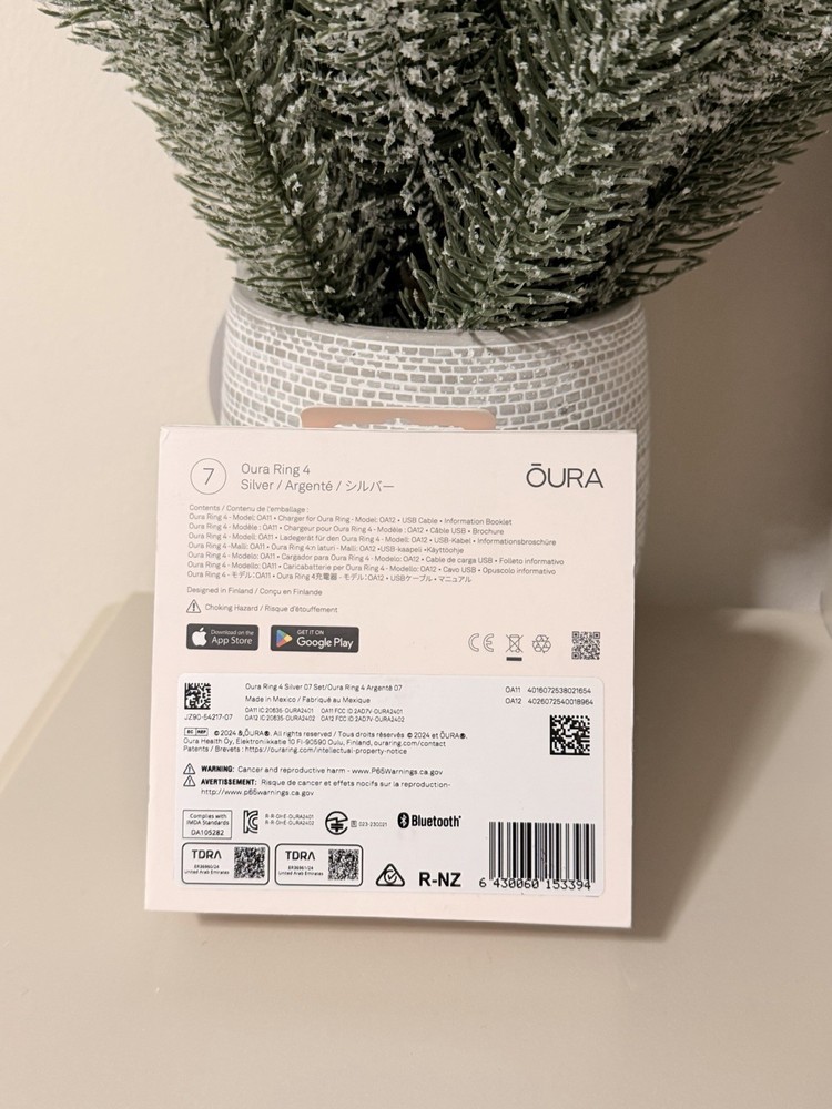 Oura Ring 4 Silver - Size 7