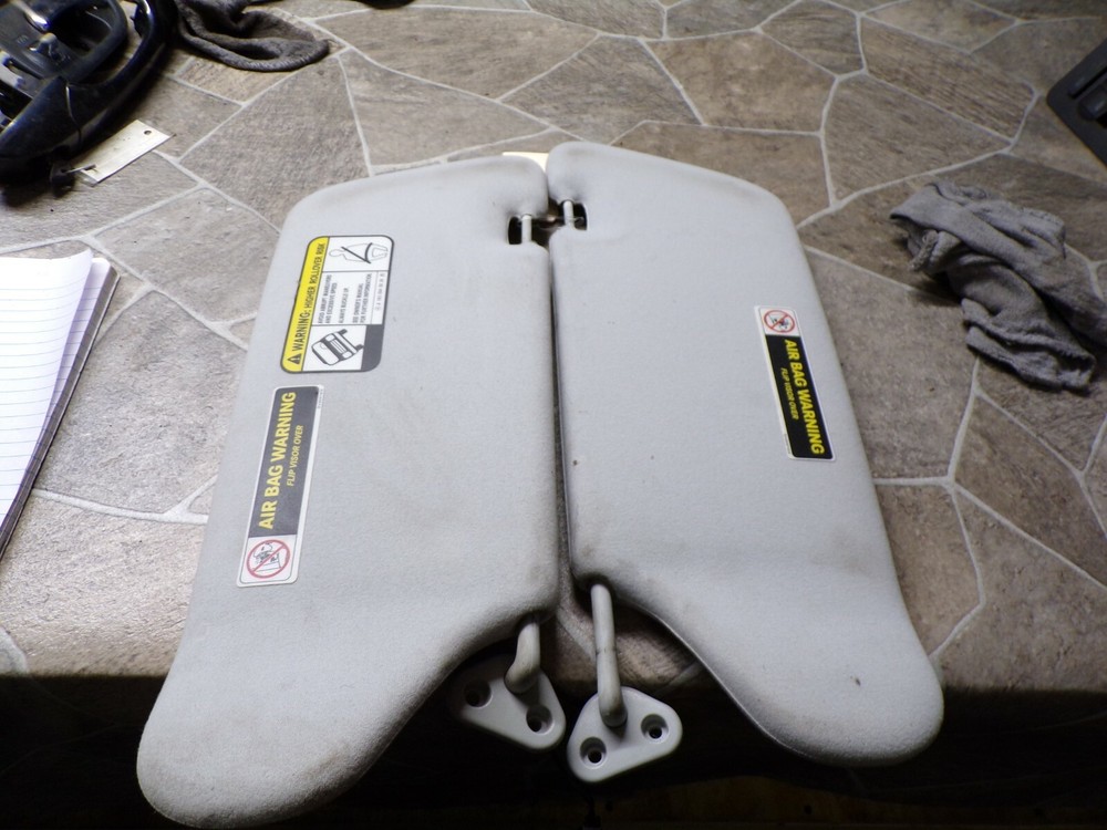☼1998-2005 MERCEDES 350 PULL DOWN LEFT DRIVER/ RIGHT PASSENGER VISORS SET OEM