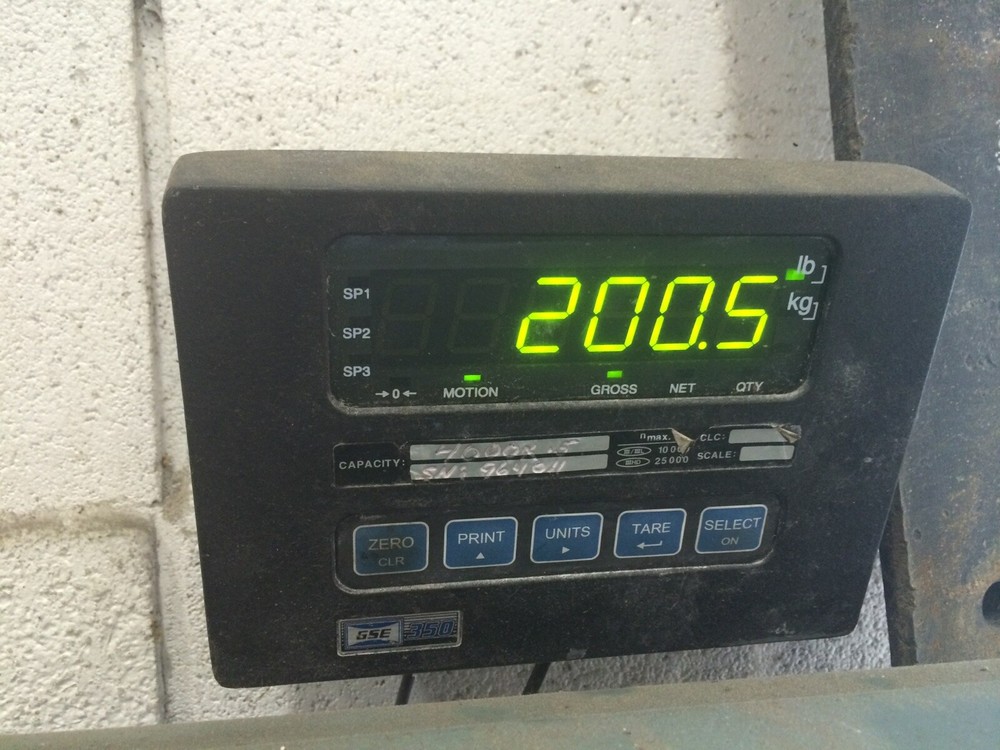 5,000 LBS INSCALE DIGITAL PLATFORM FLOOR SCALE: YODER #59406