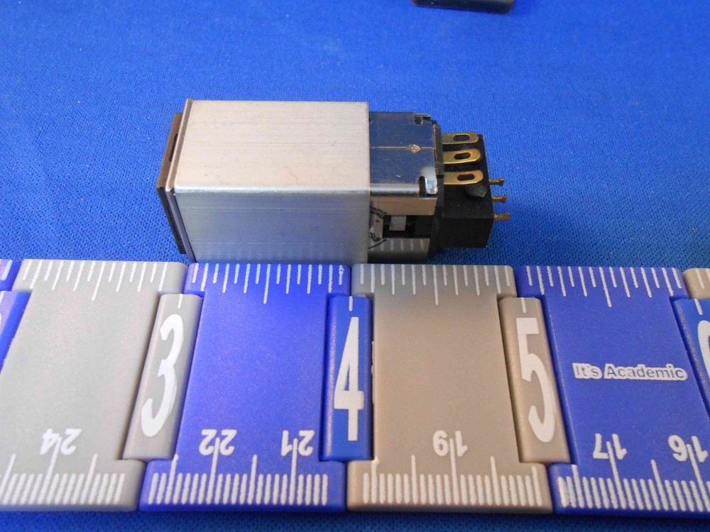 50682-2 JAY-EL PUSH SWITCH LIGHT ASSEMBLY, NEW OLD STOCK