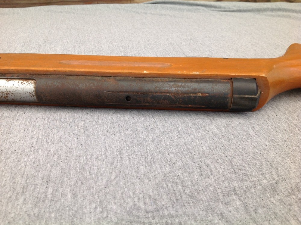 Underlever Air Rifle