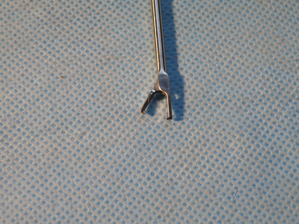 Arthroscopy forceps Suture manipulator w/locking, ACCESS 1020303, NEW