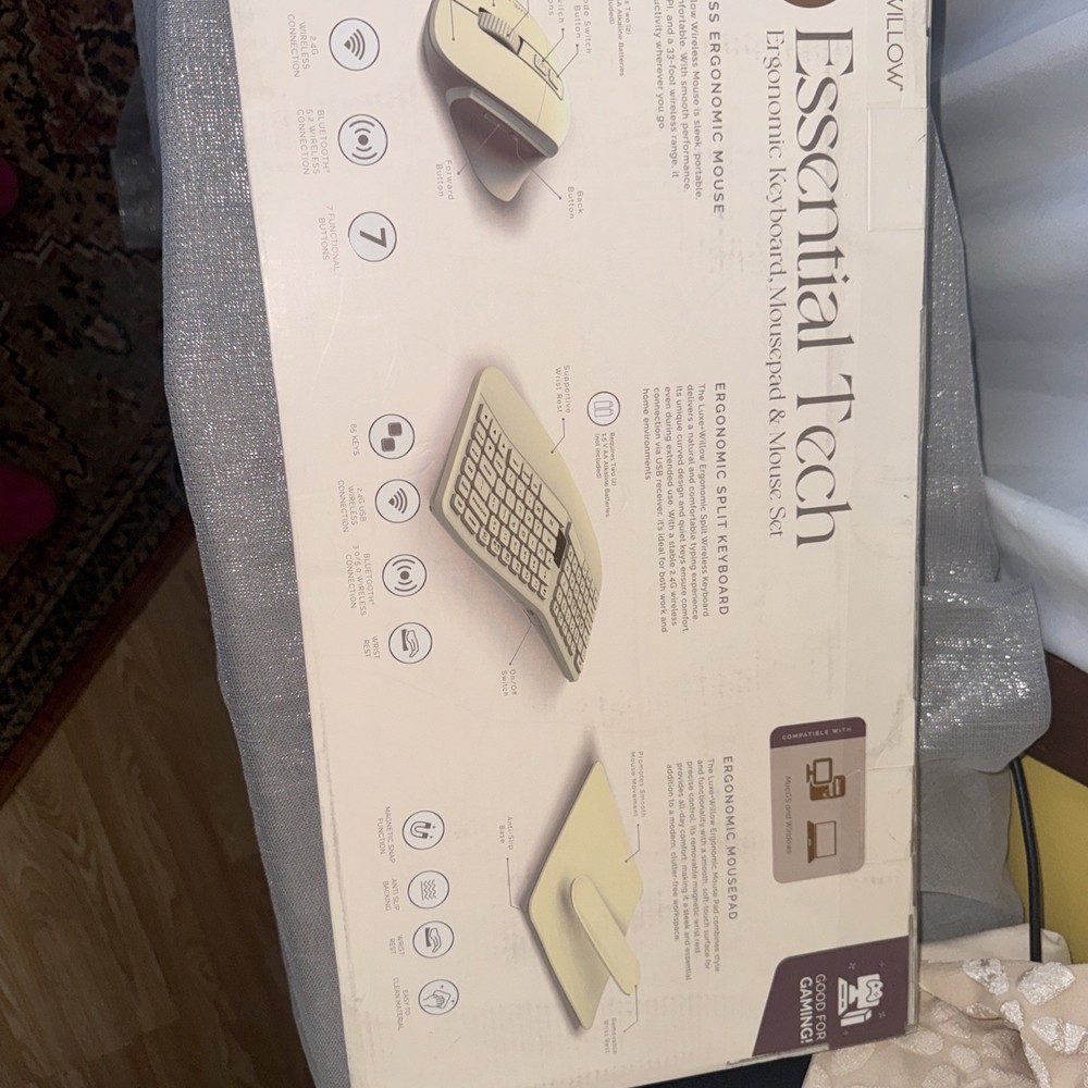 Luxe + Willow Essential Tech Ergonomic Wireless Keyboard Mousepad Mouse Cream