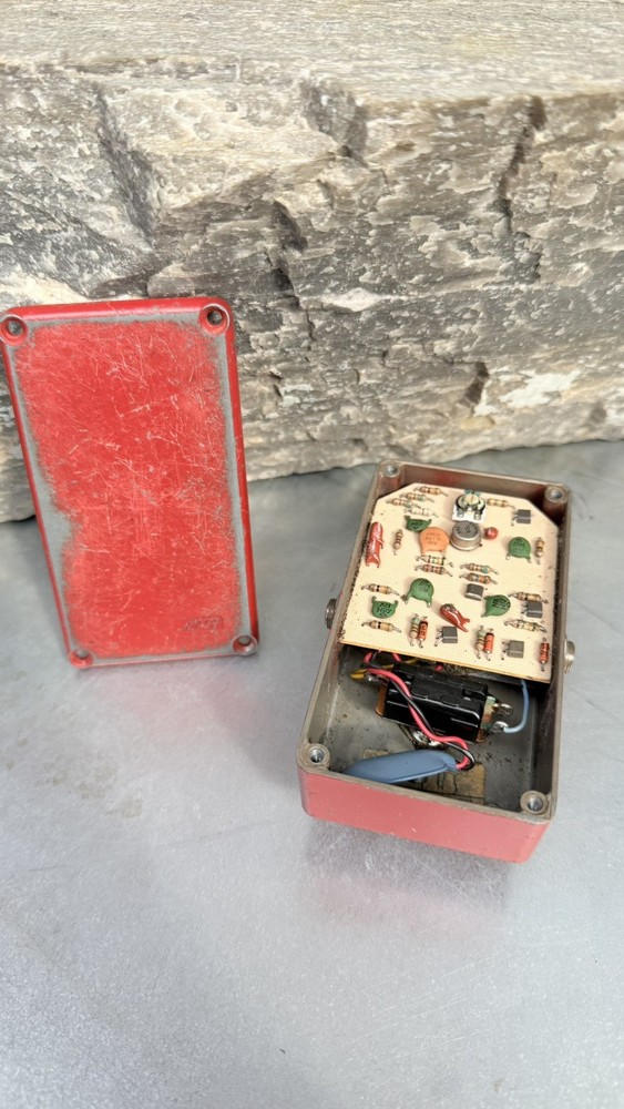 Vintage 1970s MXR Dyna-Comp Compressor, Script Logo!!