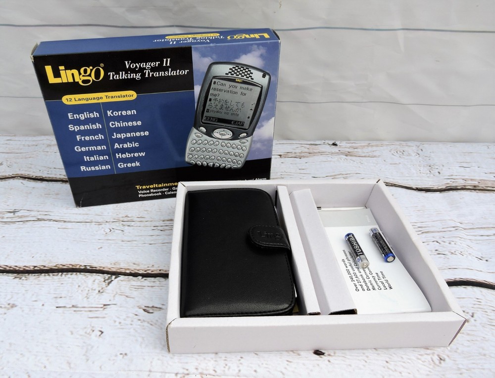 Lingo Voyager II Talking 12 Language Translator w/ Box, Case & Instructions