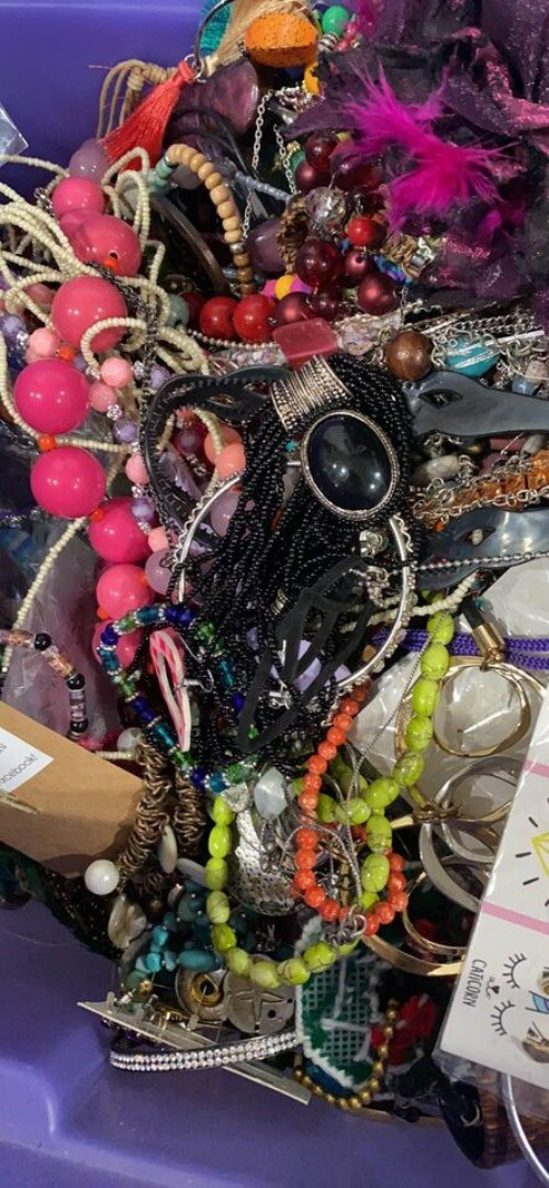 Craft jewelry 5lbs for $25