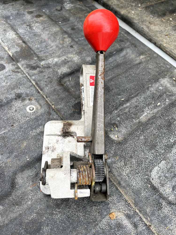 Signode Model LT Metal Strapping Ratcheting Tool 1/2"-3/4"