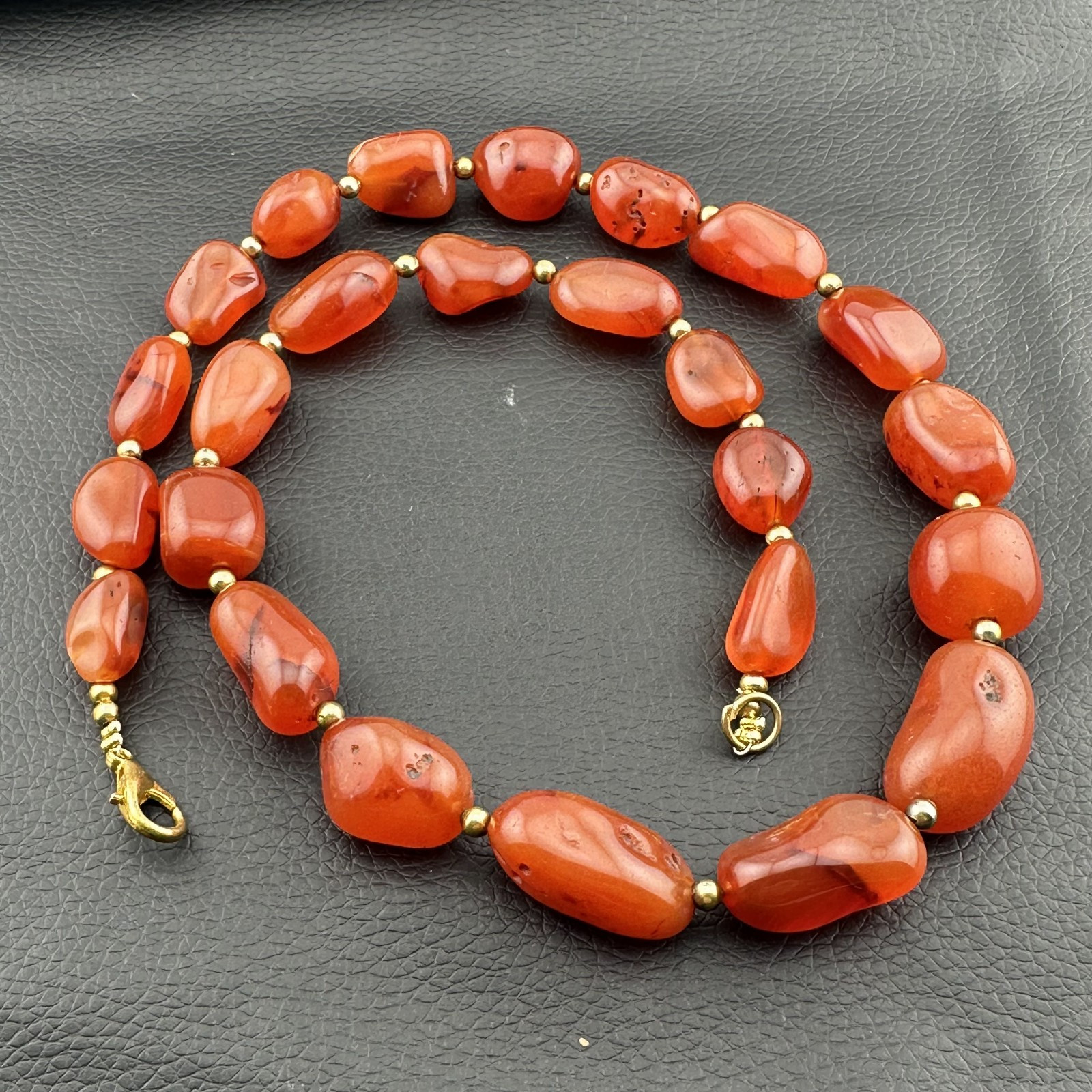 Vintage Himalayan Tibetan Carnelian Agate Tumbled Shape Necklace