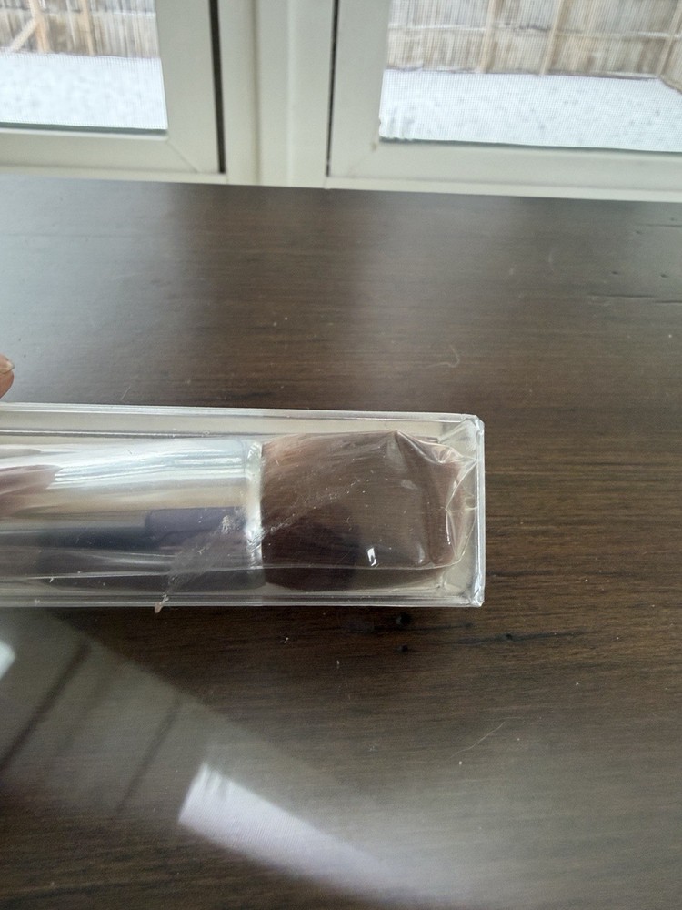 Cargo Magic Brush Makeup Brush NIB