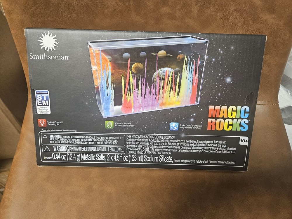SMITHSONIAN MAGIC ROCKS Instant Crystal Growing Kit STEM Earth Science NEW