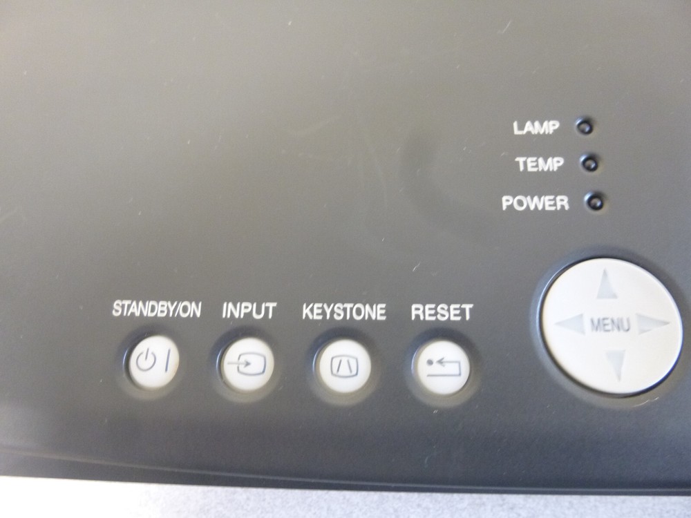 Viewsonic PJ551 Projector With Remote Bundle