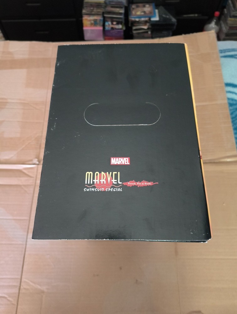 MARVEL SWIMSUIT SPECIAL COMIC BOX Friends Does & Rivals