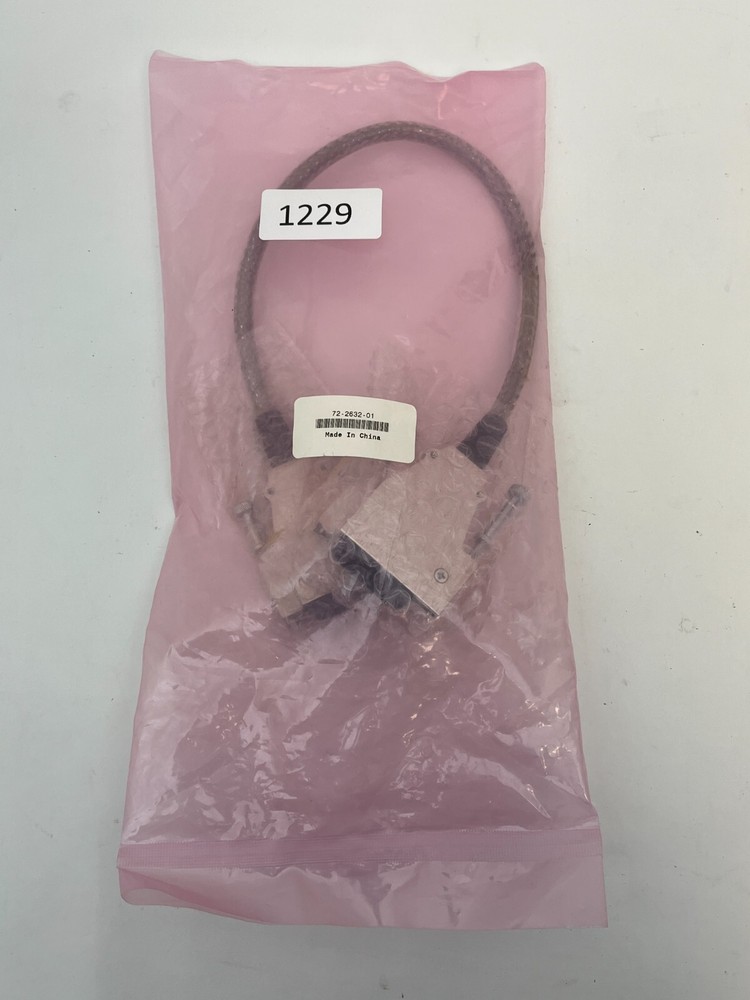 CISCO WS-C3750G/3750X CAB-STACK-50CM 72-2632-01 STACKING CABLES / URST-7