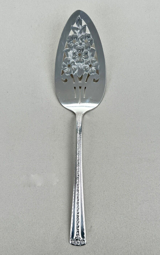 Wm Rogers Spring Boquet Cake Pie Server Silverplate - New