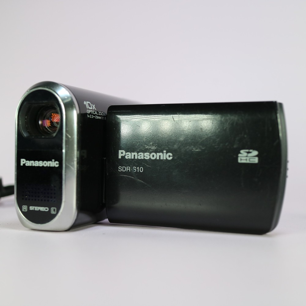 Panasonic SDR-S10 Handheld Digital Camcorder Black Tested Full Working Set