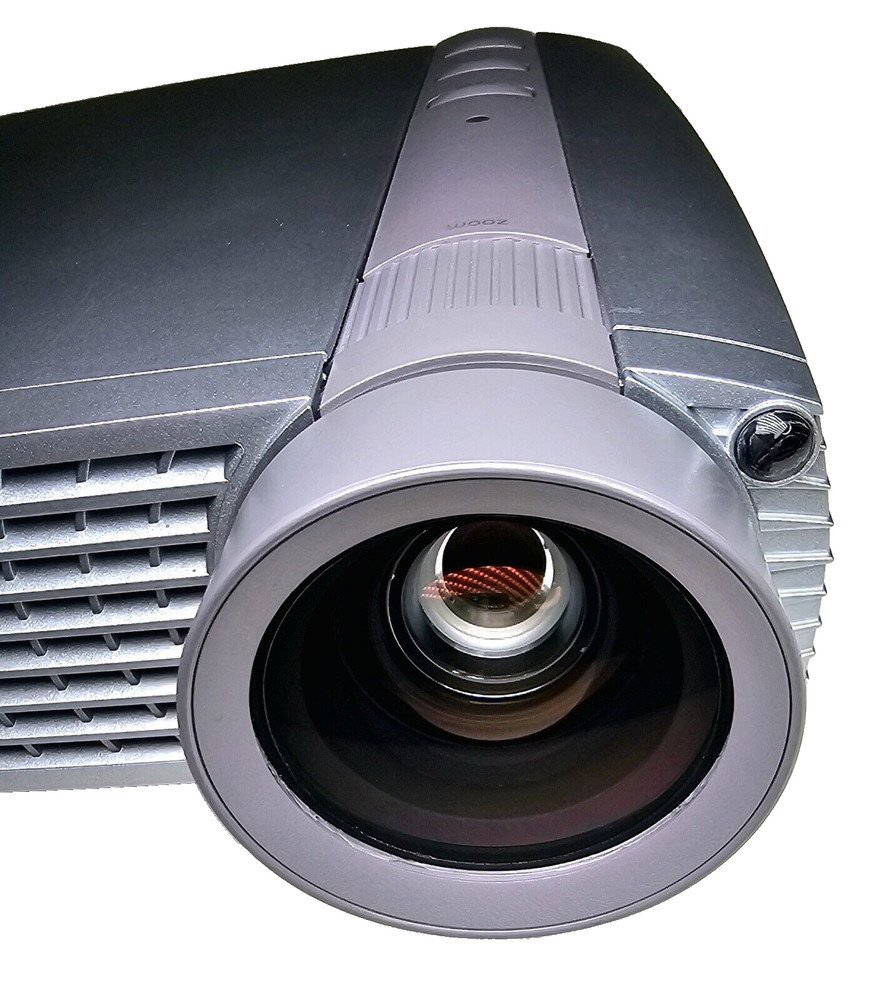 inFocus LP130 Home Theater Projector Lamp With Case No Cords UNTESTED