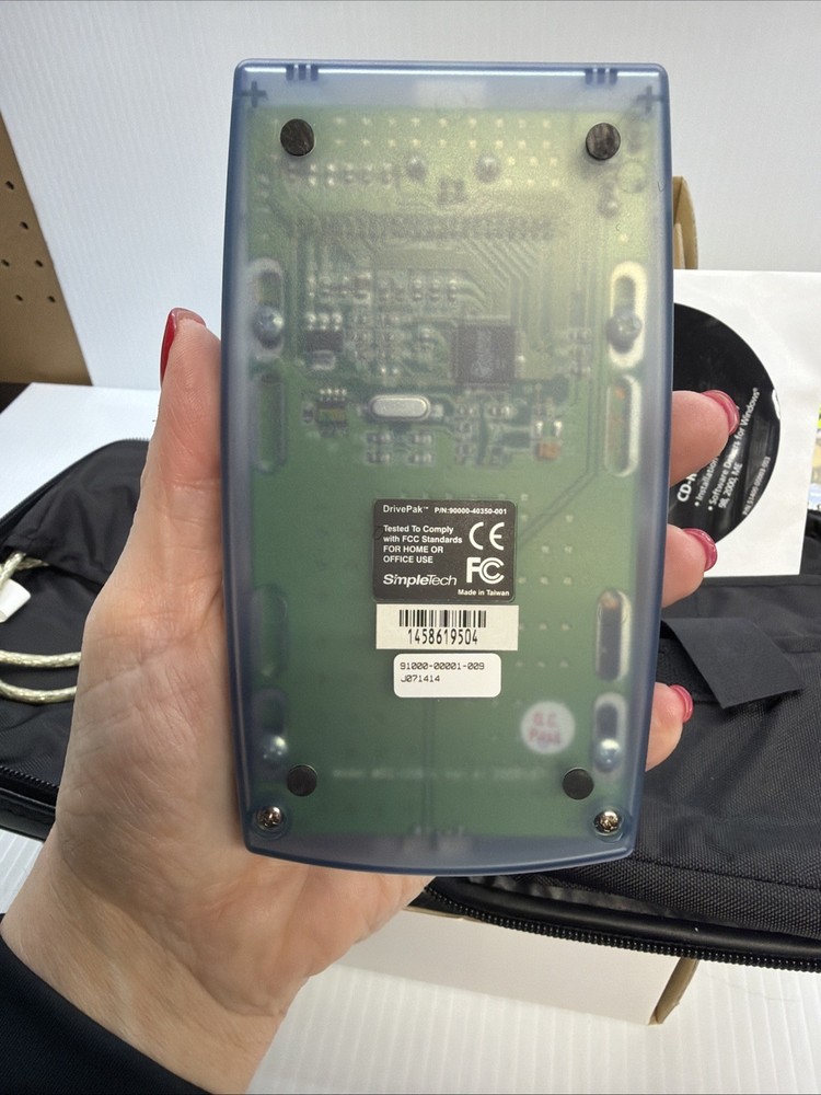 SIMPLETECH SimpleDrive | External USB Hard Drive \ 10GB DrivePak | CIRC-USBHD/10