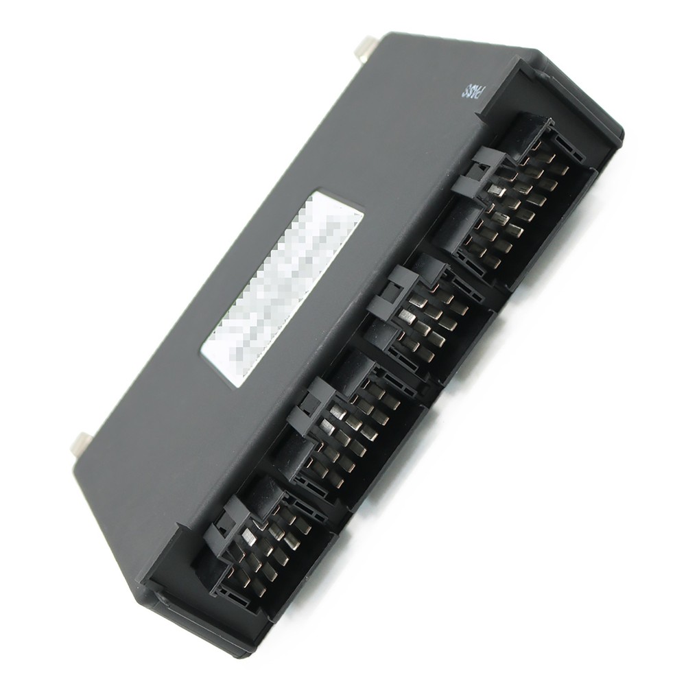 1PC ECU Controller A0004463935 For Benz ADM2 ECM