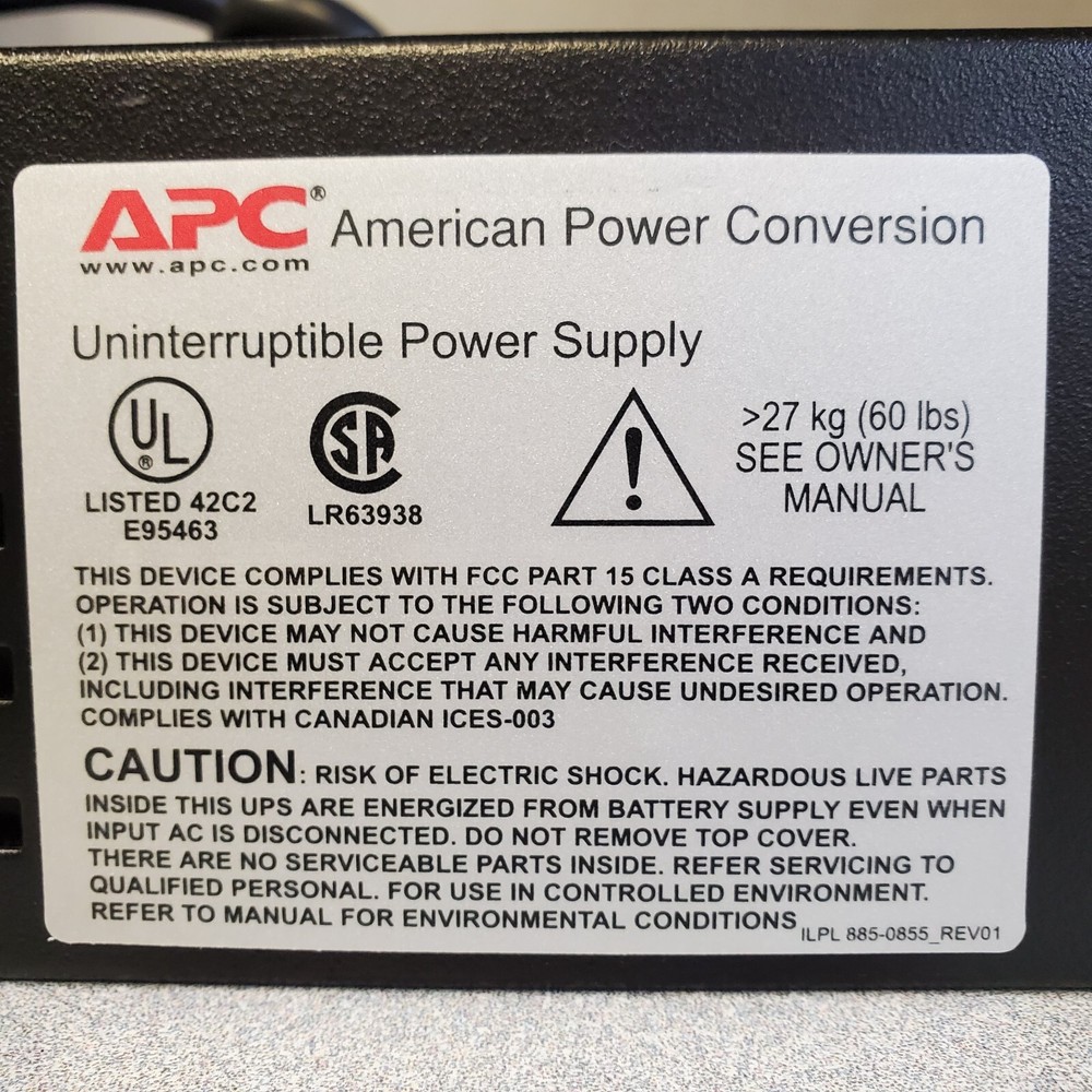 APC SURTA2000XL UPS Extremely nice condition (rackmount no rails or batteries)