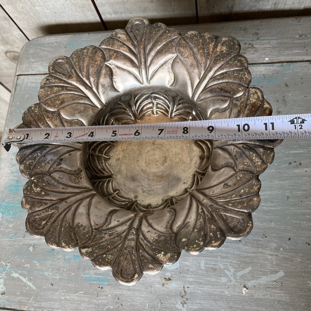 Vintage Silver-plated Pedestal Dish Or Footed Bowl, Nice Patina 11.5x6”