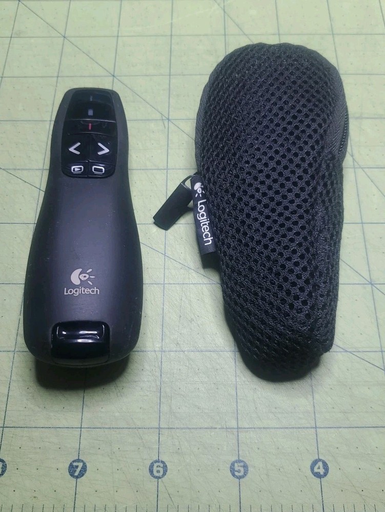 LOGITECH R0008 (R400) LASER Presentation Remote With Case