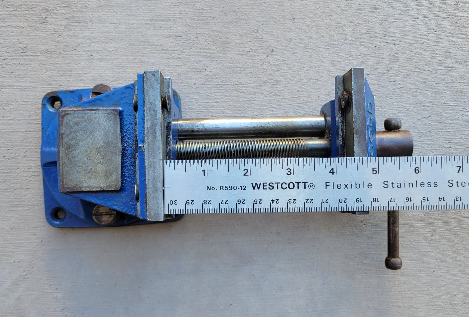 RECORD #2075 Vise Made In Sheffield England 3.5 in JAWS Smooth Operation