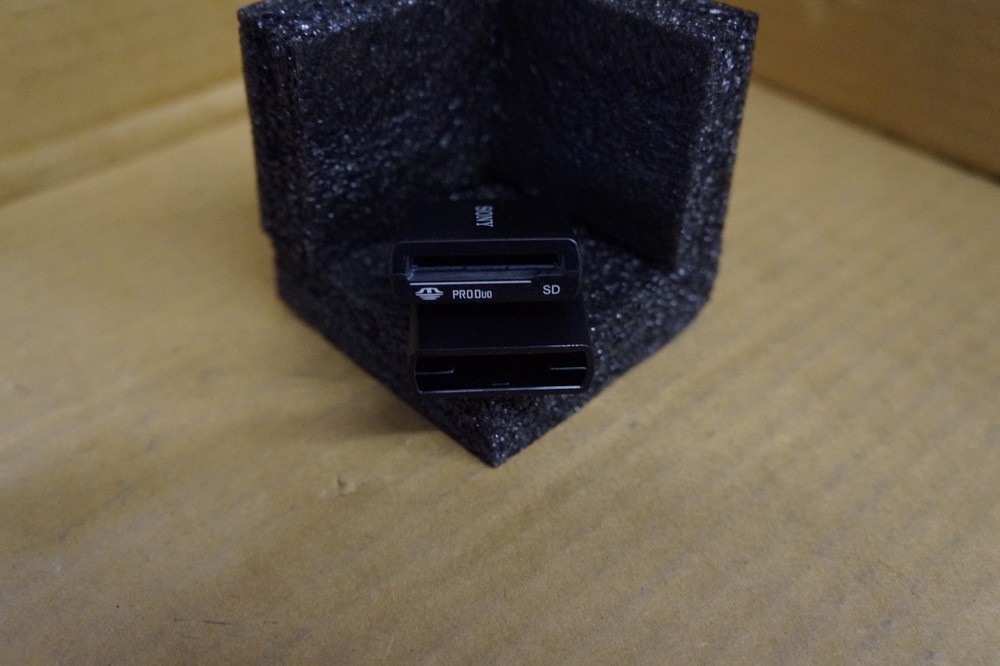 Sony MRW68E-D1 USB Reader/Writer Memory Stick and SD Windows 11 Compatible