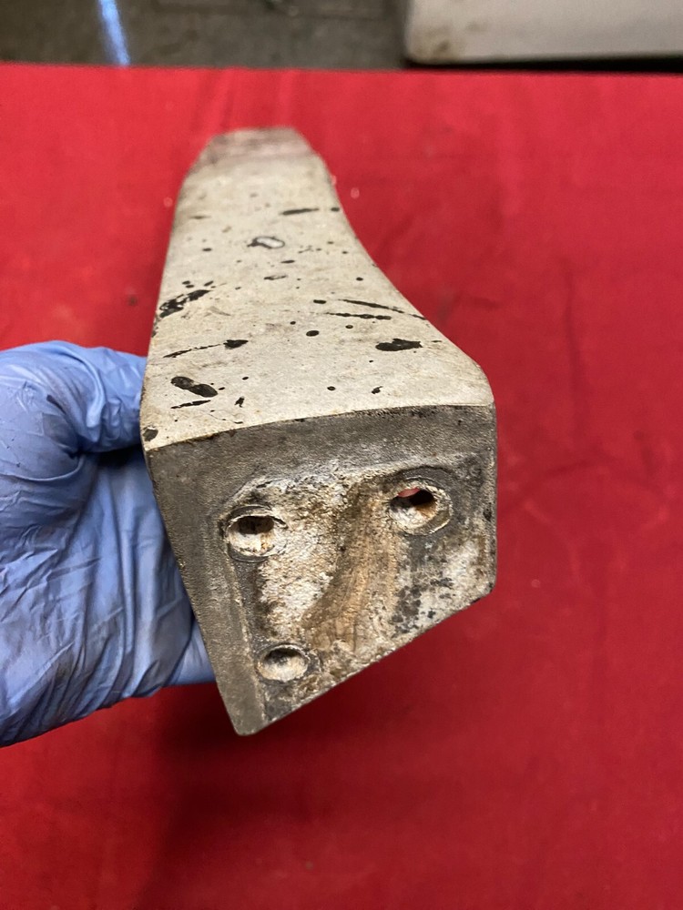 PETERBILT LEFT Side Hood Mount Bracket STEP 15-05344L