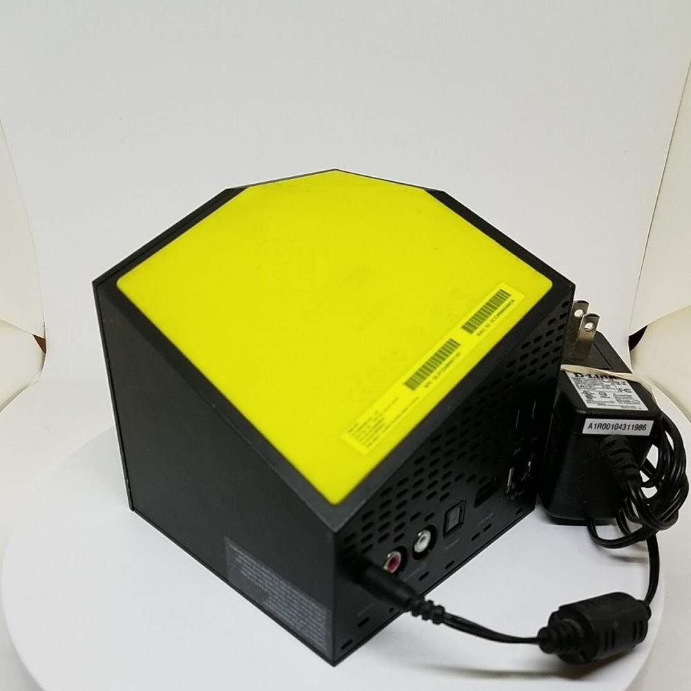 D-Link Boxee Box Digital HD Media Streamer With Adapter