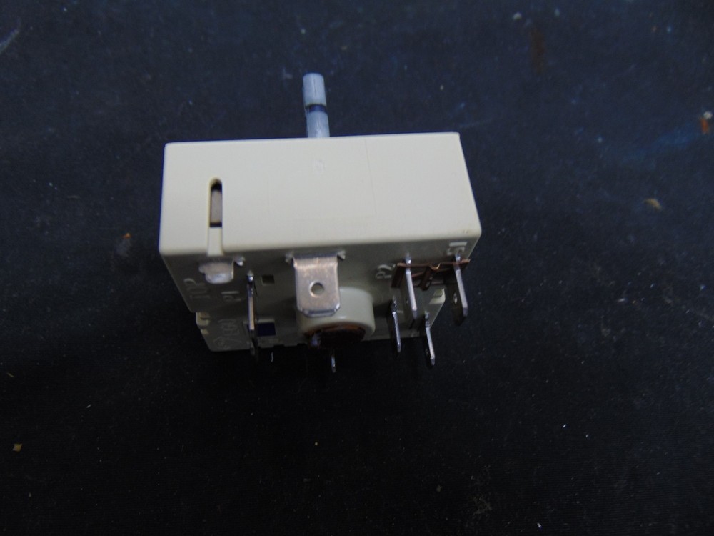 GE Electric Range PS968SP3SS Control Board Switch 229C4709P005