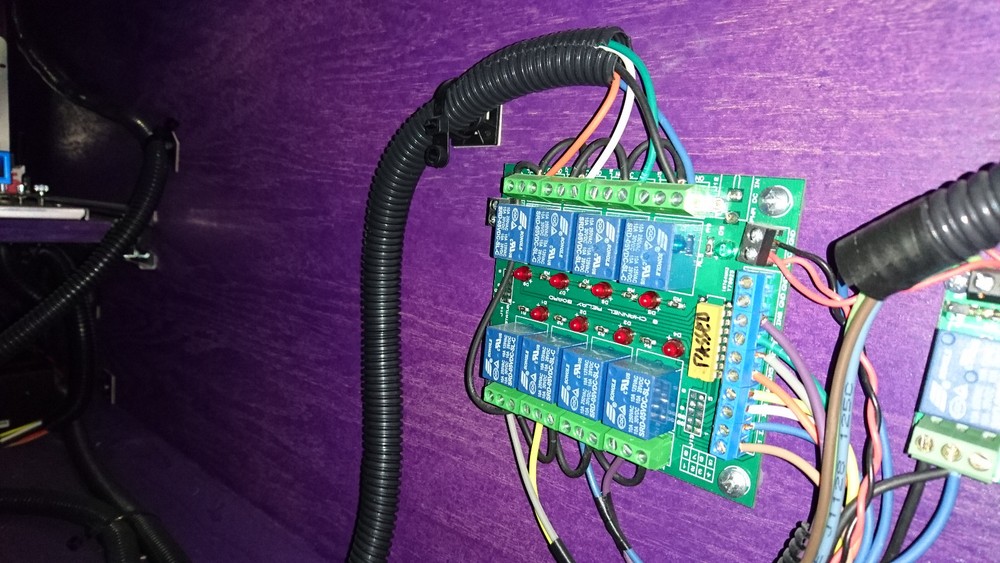 Big Bang Bar - Capcom Virtual Digital Pinball Machine