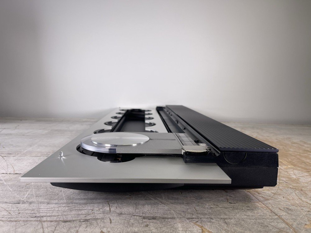 BANG & OLUFSEN BEOSOUND 9000 6 DISC CD PLAYER STEREO SYSTEM