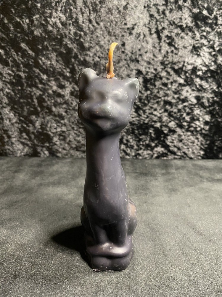 BLACK CAT RITUAL CANDLE