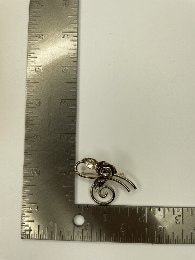 Gold Tone Rose Brooch