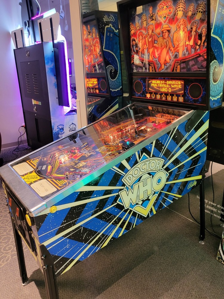 Pinball Machine 1992 Bally Dr Who, Excellent Condition