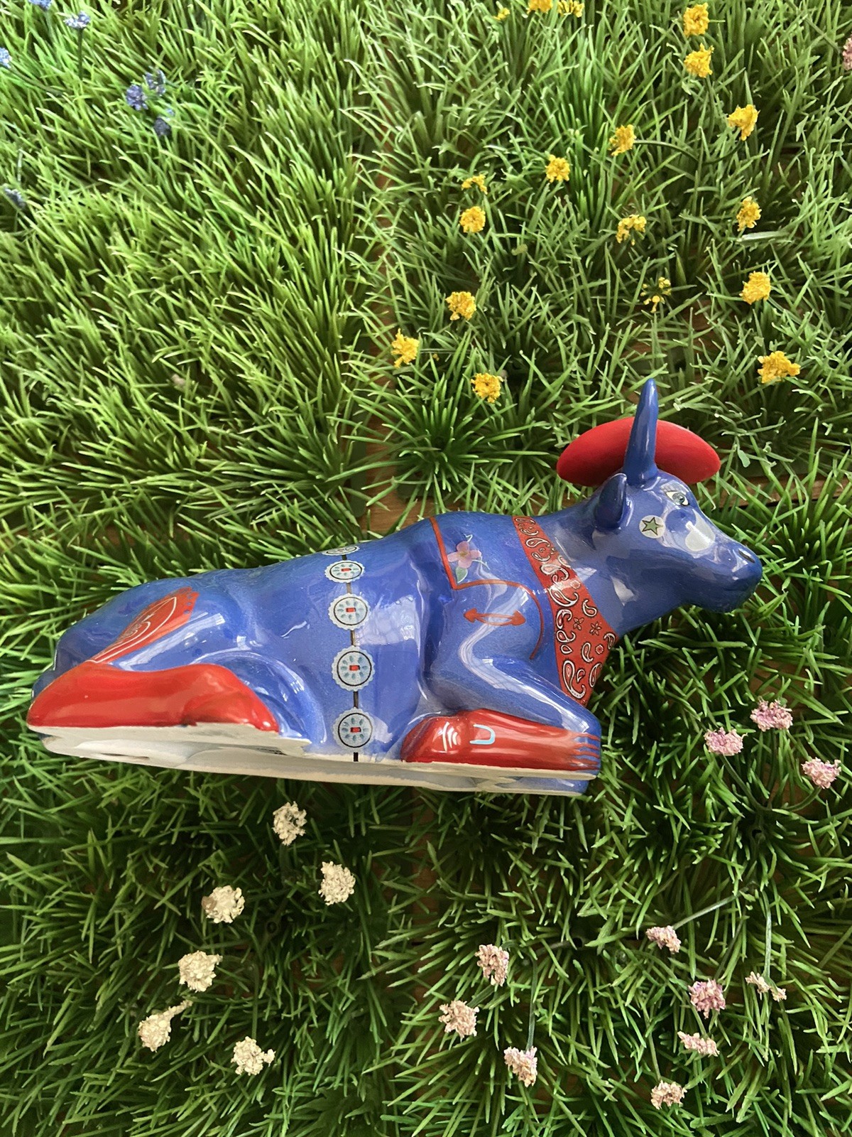 Cow Parade Even Cowgirls Get The Blues 2001 Complete w/ Box & Tag Item #9180