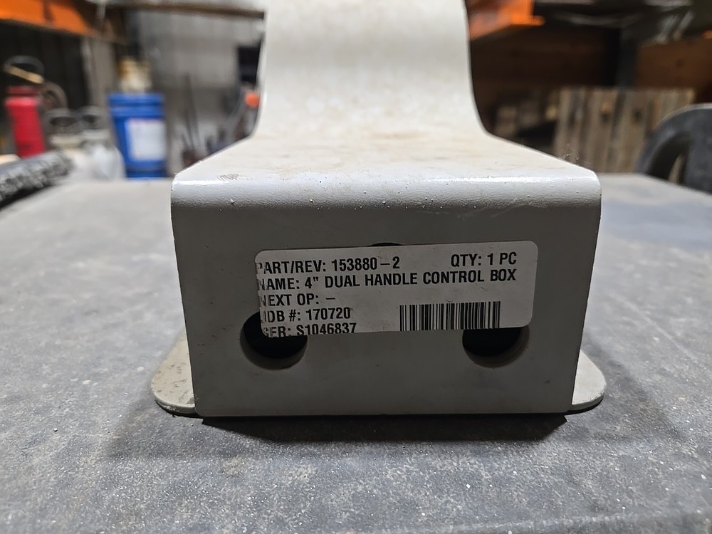 Dual Handel Control Box Mcnielus  Rear Discharge Mixer