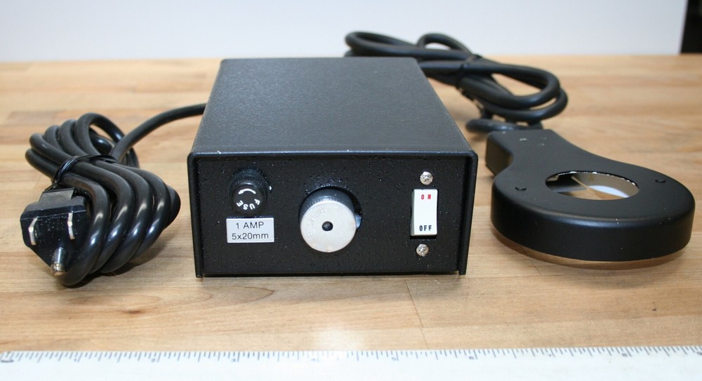 Microscope Illuminator Japan Model 313617 115VAC Missing Lamp