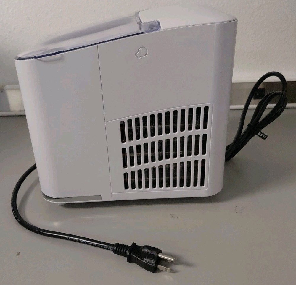 Cuisinart Compact Bullet Ice Cube Maker