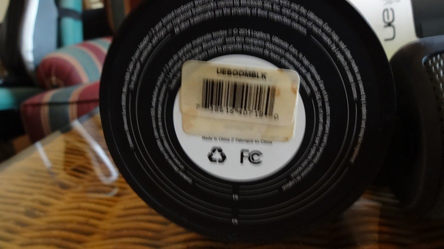 Logitech Ultimate Ears UE Boom Wireless Bluetooth Speaker – Black - Looks New!!