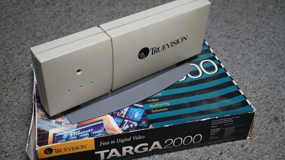 Targa 2000 RTX/Pinnacle Truevision,  Stand Alone W/Documentation