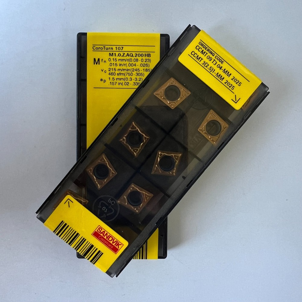 10Pcs/BOX Sandvik CCMT09T304-MM 2025