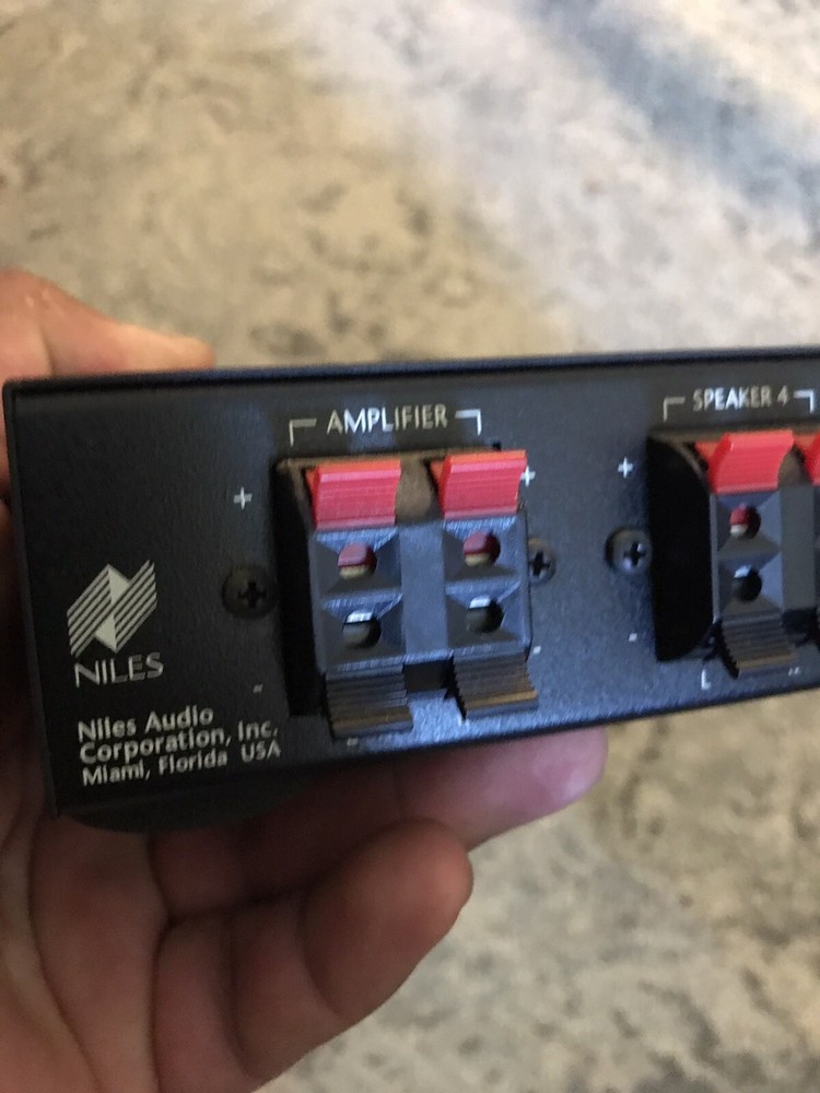 Niles SPS-4 Speaker Selection System SPS4