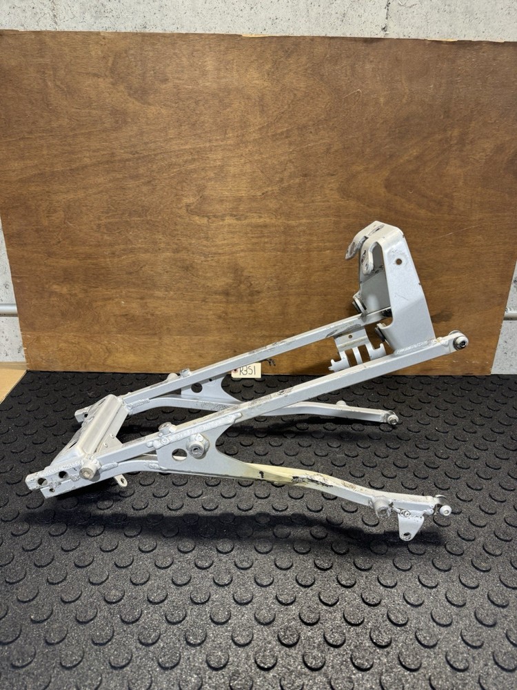 01 Yamaha Raptor 660 Subframe