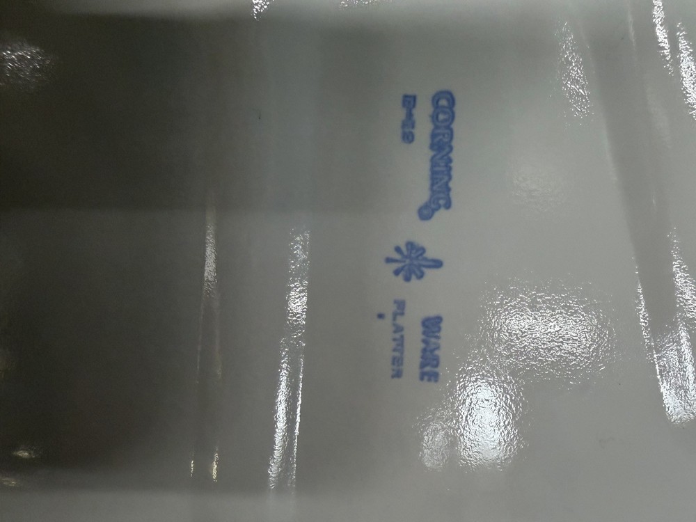 Corning Meat Platter And Rack Perfect Condition Cornflower Blue.