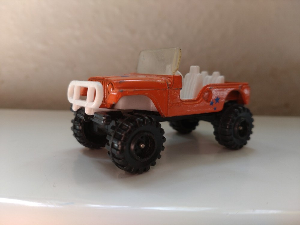 CORGI JUNIORS JEEP #322